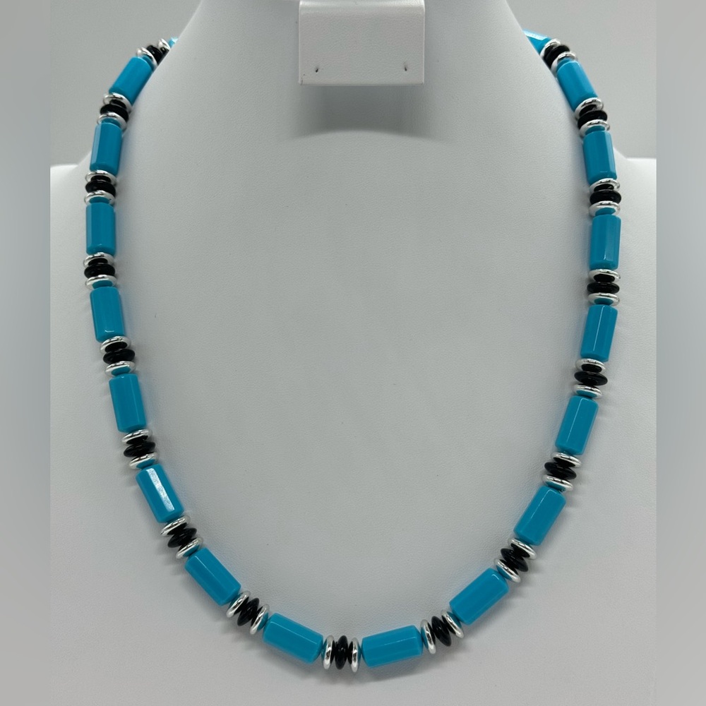 Vintage Joan Rivers Czech Republic Blue and Black Bead Necklace NWOT